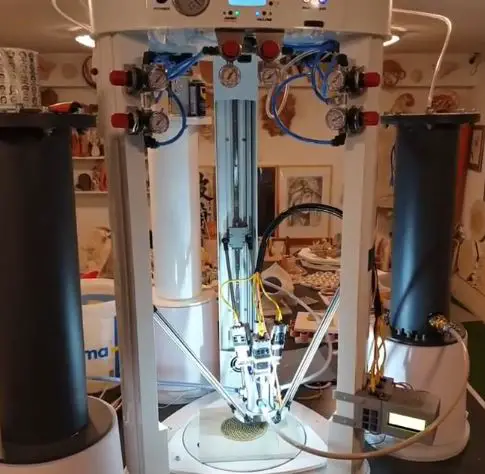 can 3d printers print anything